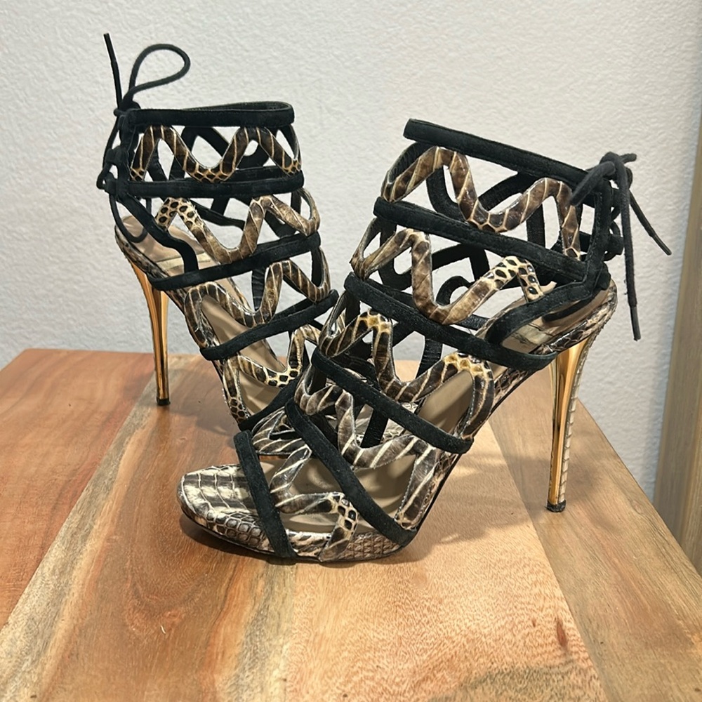 Vintage Guess by Marciano!